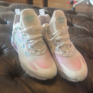 Nike Air Max Kids Shoes - White and Pink